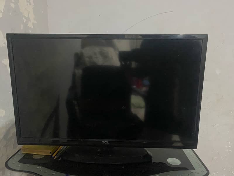 TCL LED 32 inchs dead 1