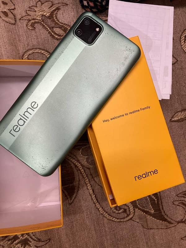 Realme C11 2/32gb with box 2