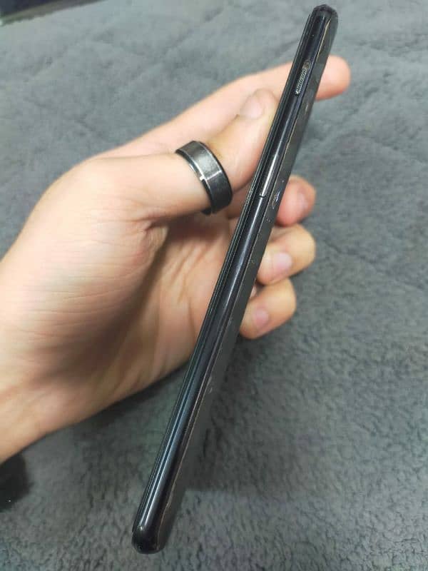 One plus 6t phone 3