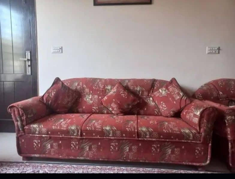 6 seatar gud condition sofa set for sale 2