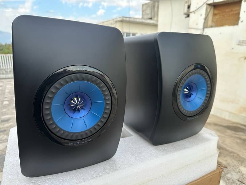 kef ls50 bookshelf speakers 8