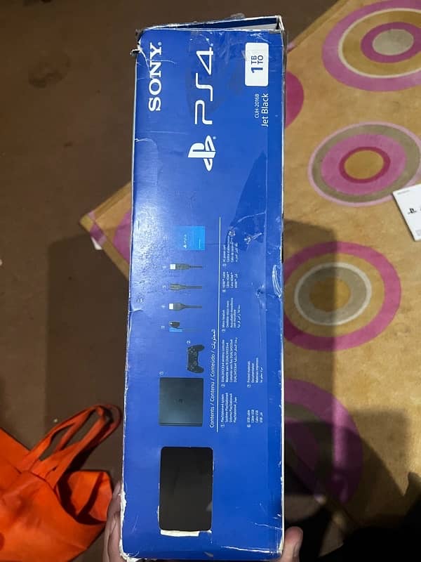 play station ps4 slim 7