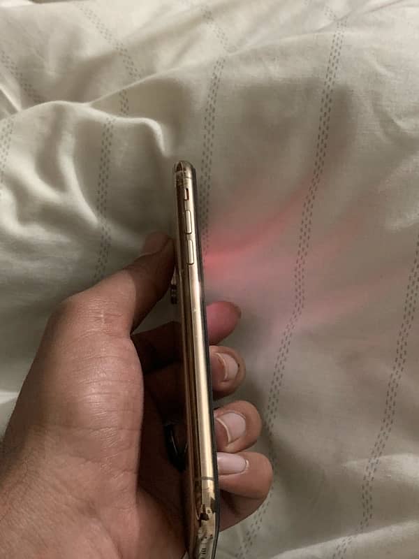 Iphone Xs PTA APPROVED 4