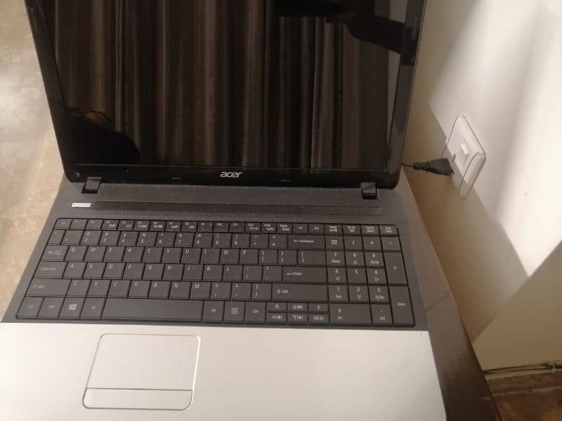 Acer Laptop *Amazing Condition* 1