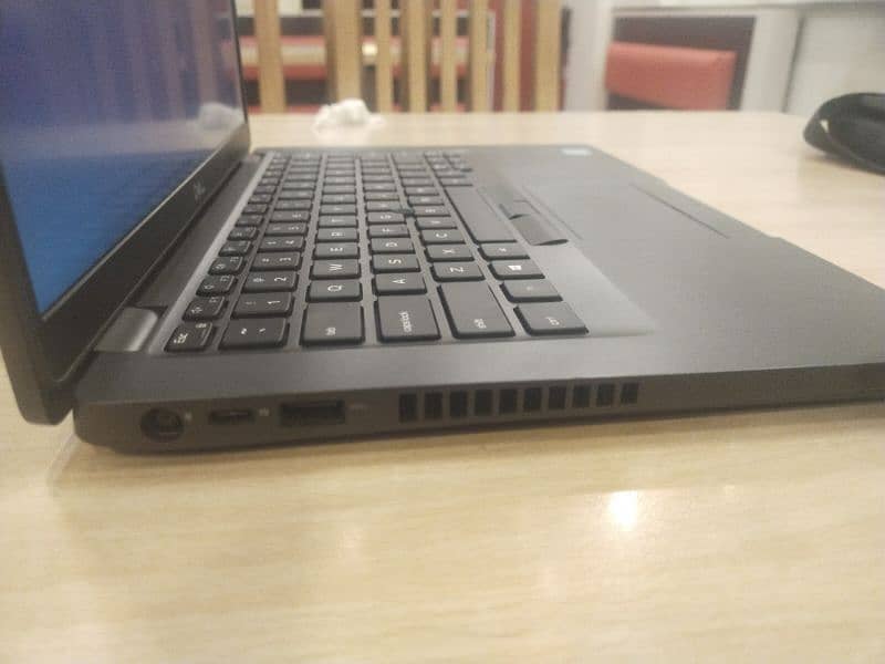 DELL Latitude 5400  i5 8th gen 16gb 128gb 1