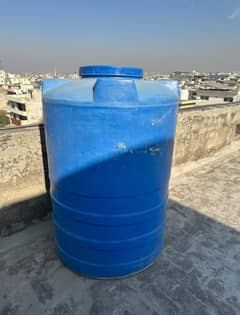 WATER TANK