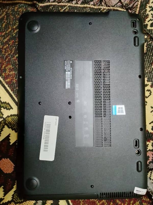 HP Laptop 7