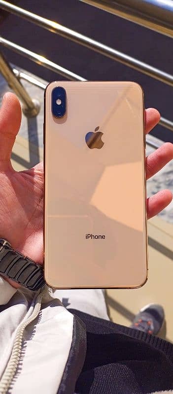 I Phone xs Max 0