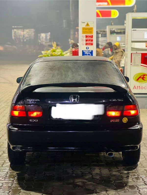 Honda Civic Turbo 1.5 1995 4