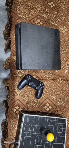 ps 4 slim