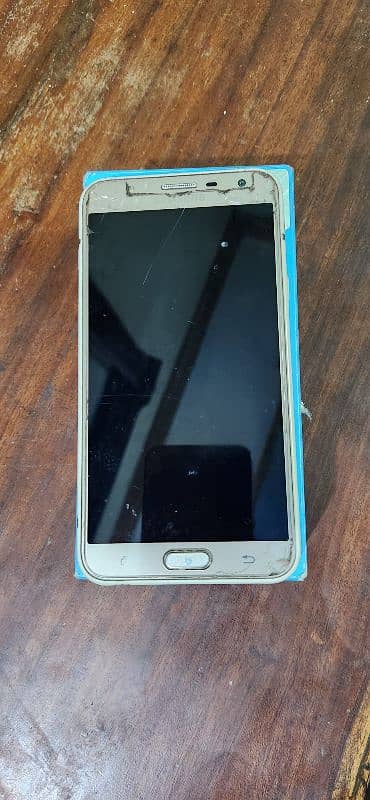 samsung Galxy j7 core good condition 03104864807 3