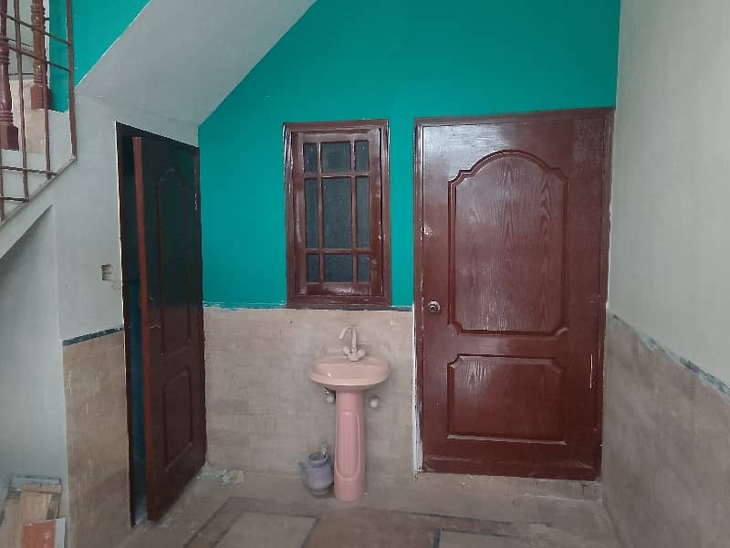 Leased 80 Yards Double Storey House For Sale in Anwar-e-Ibrahim Society Malir Near Jamia Milia Road 3