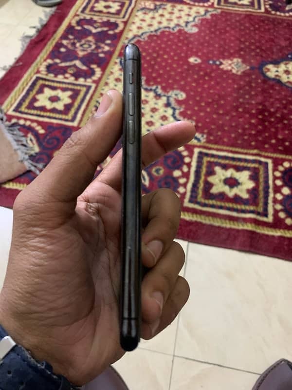 iphone 11 pro factory unlocked 6