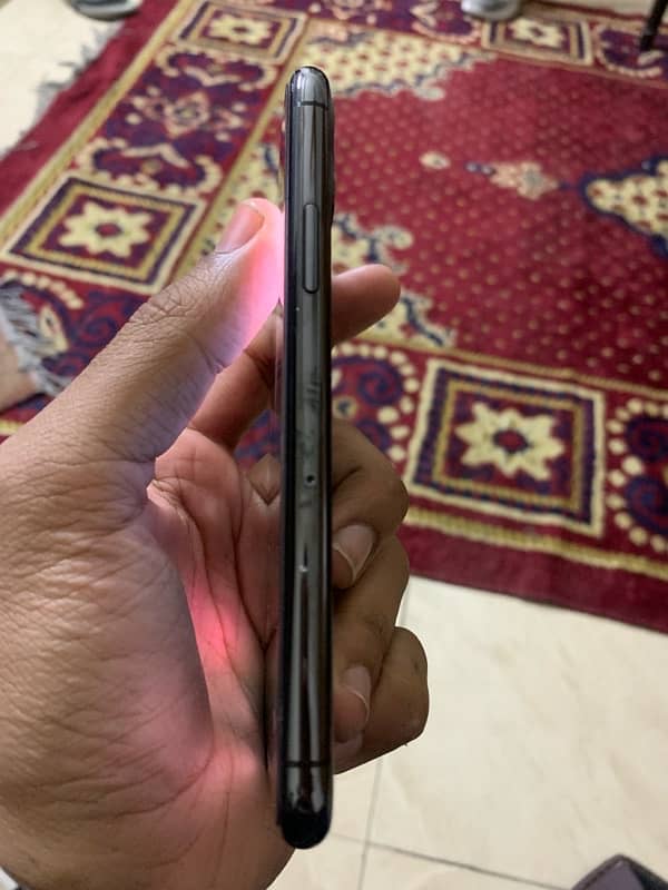 iphone 11 pro factory unlocked 8