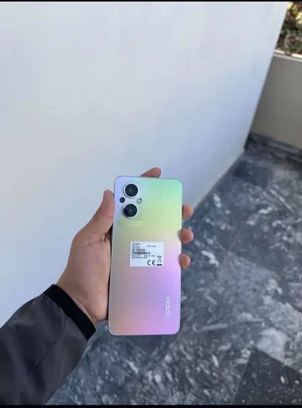 Oppo F21 Pro 5G        8/128 GB 4