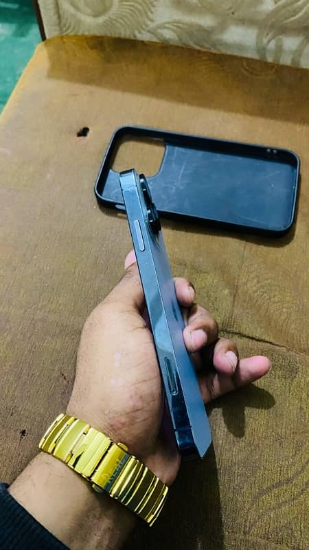 iPhone Xr 14 Pro Converted 4