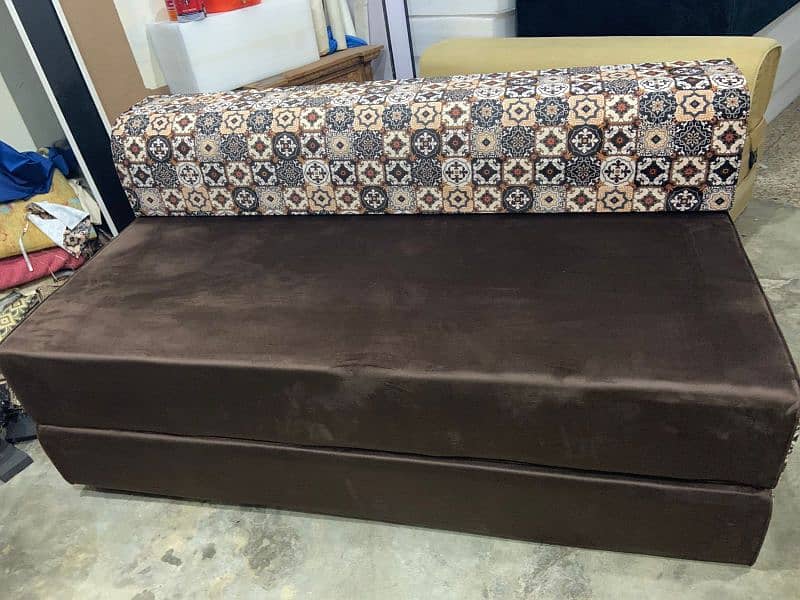 the latest design sofa combad. available 5