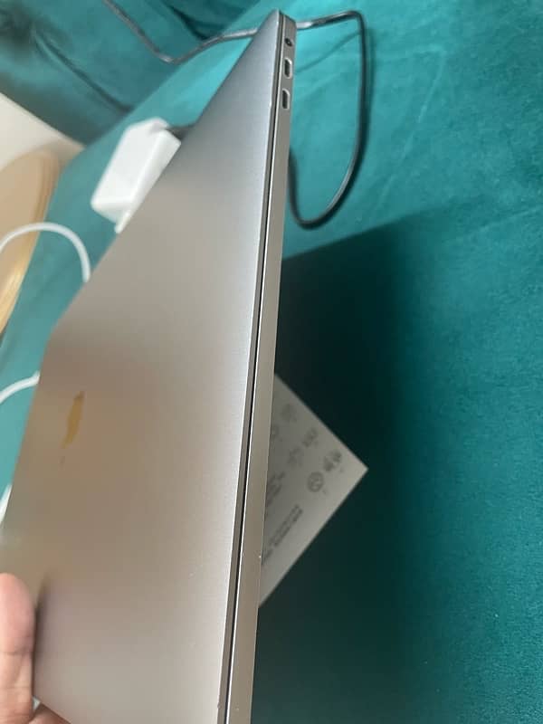 Macbook pro 17 model 15 inches for sale 4