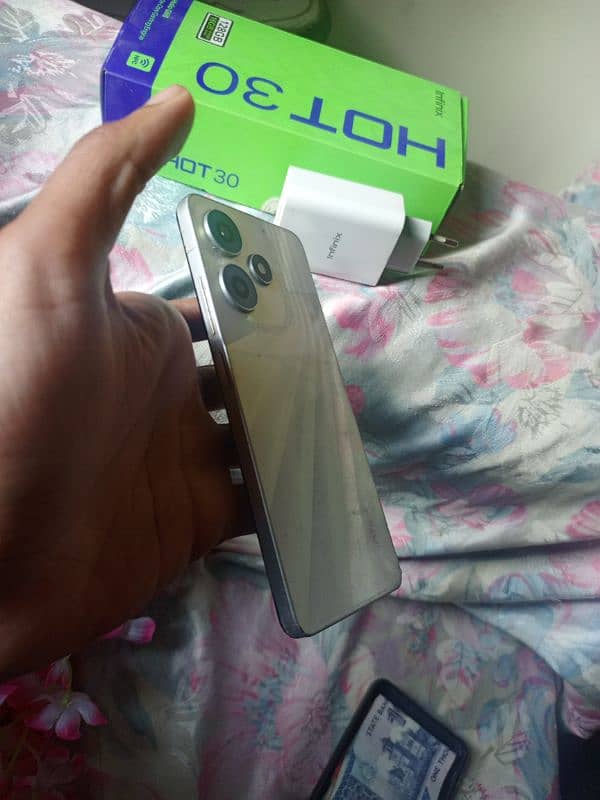 infinix hot 30 8+8 128 1