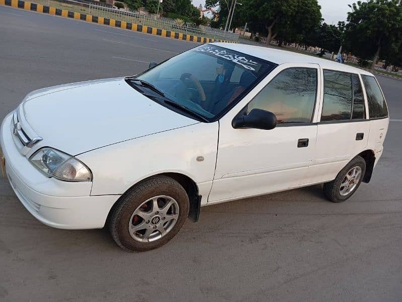 Suzuki Cultus 2016/2017 LE 2