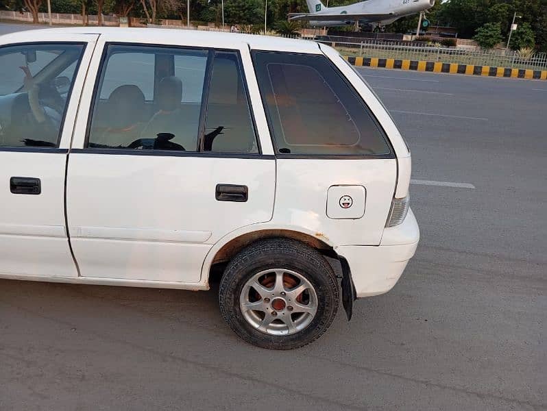 Suzuki Cultus 2016/2017 LE 5