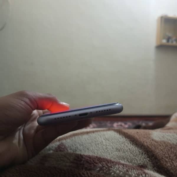 i phone 11 64 gb non pta for sale 3