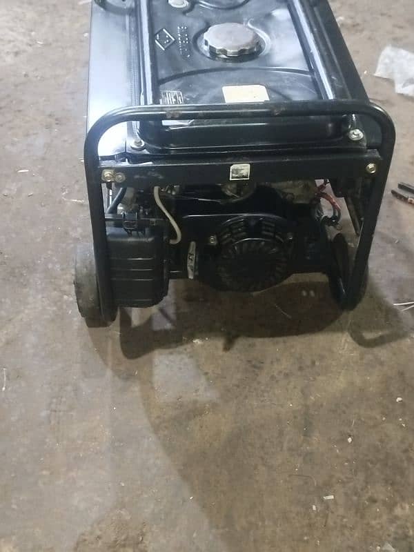 3 KVA 3500 model original JD  Generator. . 3