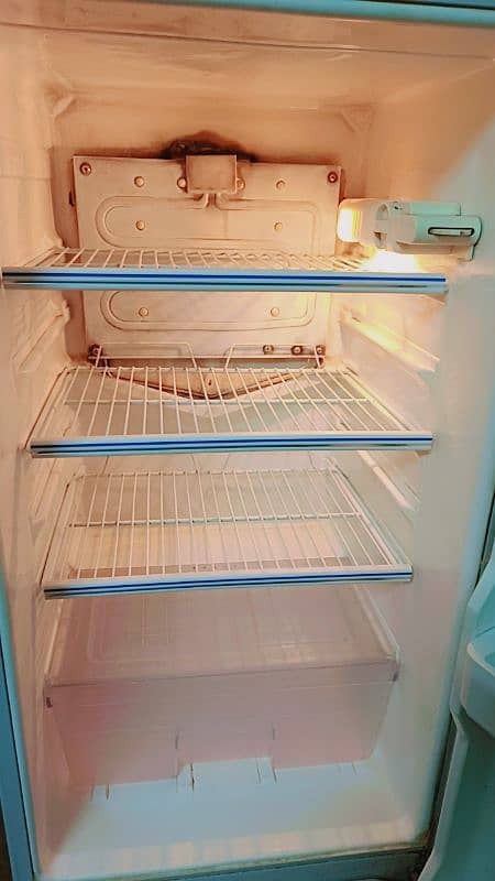 dawlance fridge for sale 4