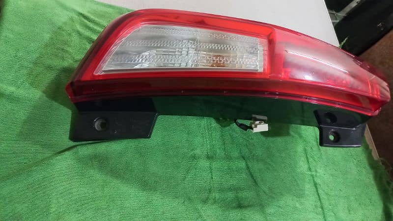 Mitsubishi Ek Space , Tail Light 2