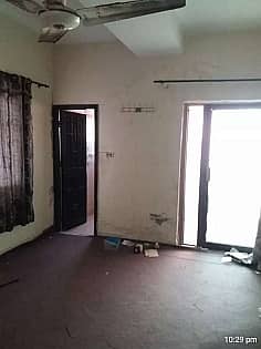 3 BED ROOMS FLAT IN G-8-2 ISLAMABAD 1