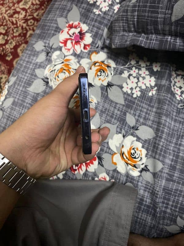 Tecno camon 20 pro 5