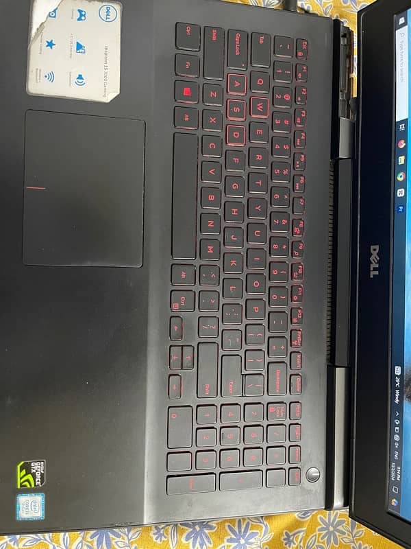 Dell Inspiron 15 7000 Series Gaming Edition 1