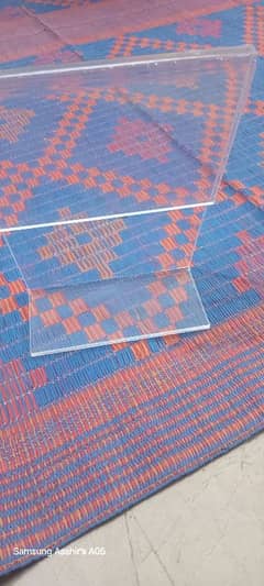 PLASTIC TRANSPARENT CRYSTAL UNBREAKABLE