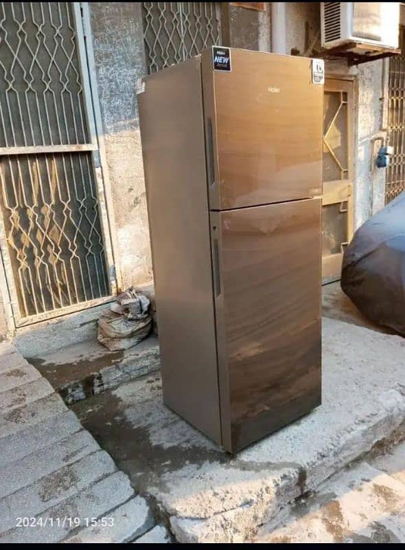 Haier Fridge For sale New Condition ma all ok hai 4