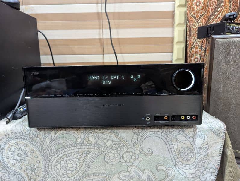 HARMAN KARDON Amplifier 3