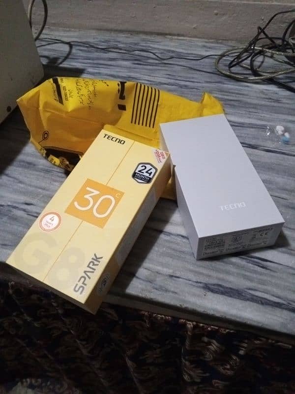 Tecno spark 30c 0