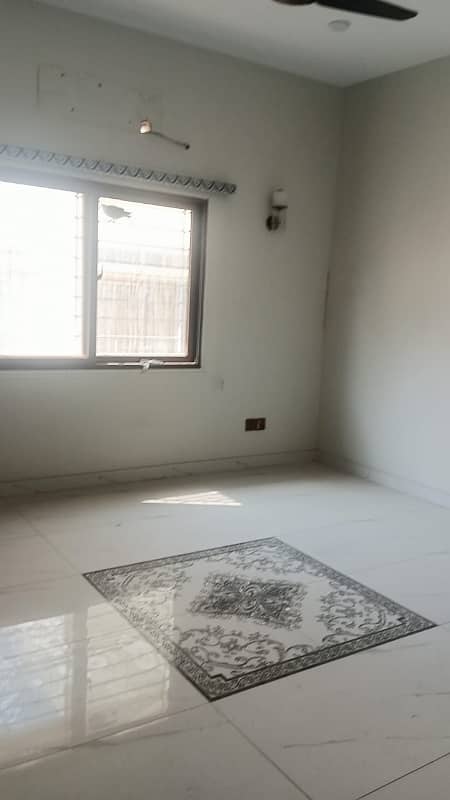 Luxurious 300 SQ Yards 1ST Floor Portion For Rent in Gulistan e Johar Block 1 5