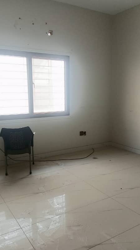 Luxurious 300 SQ Yards 1ST Floor Portion For Rent in Gulistan e Johar Block 1 8