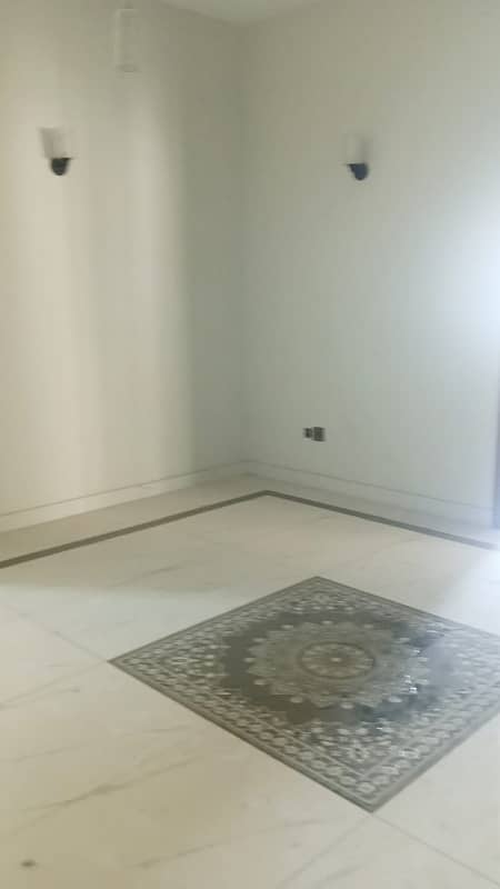 Luxurious 300 SQ Yards 1ST Floor Portion For Rent in Gulistan e Johar Block 1 10