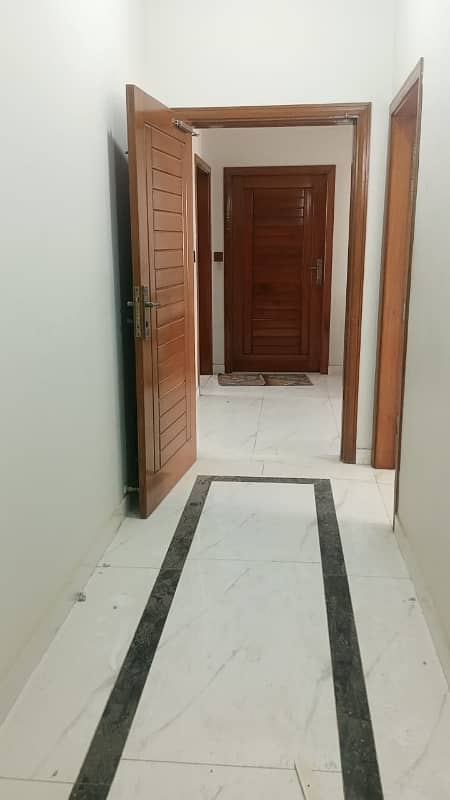 Luxurious 300 SQ Yards 1ST Floor Portion For Rent in Gulistan e Johar Block 1 17