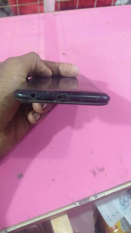 Infinix hot 8 with box mobile phone for sale 1