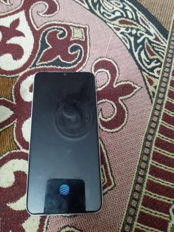 vivo 1907 4 128 10/8 condition box mis. fingerprint ok . 4