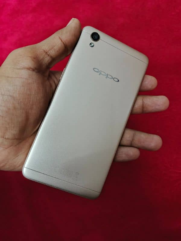 OPPO A37 5