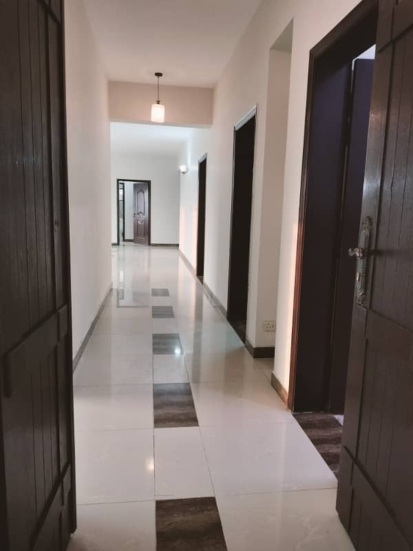 12 Marla 4 Bed Flat For Rent In Askari 11 -Sector B, Lahore 15