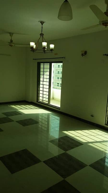 12 Marla 4 Bed Flat For Rent In Askari 11 -Sector B, Lahore 16