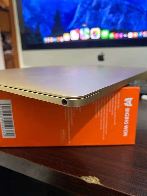 MacBook 2015 12 inch Retina 8gb 256gb 4