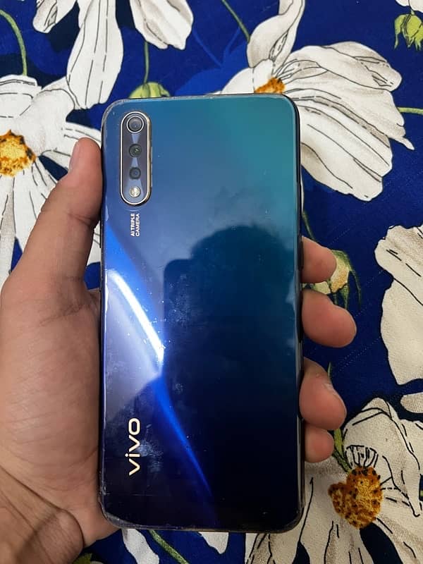 Vivo S1 6/128gb 2