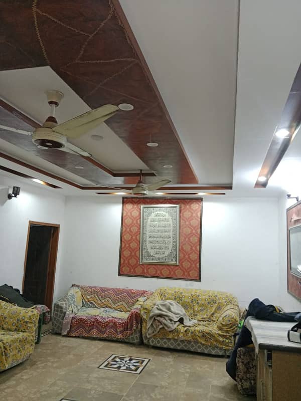 5 Marla Triple Storey House Near Ghalib Market Gulberg III 4