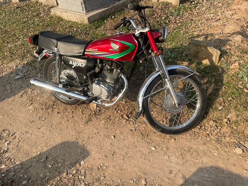 Honda CG 125 Model 2015 1