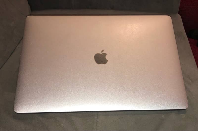 Macbook pro 2018 0